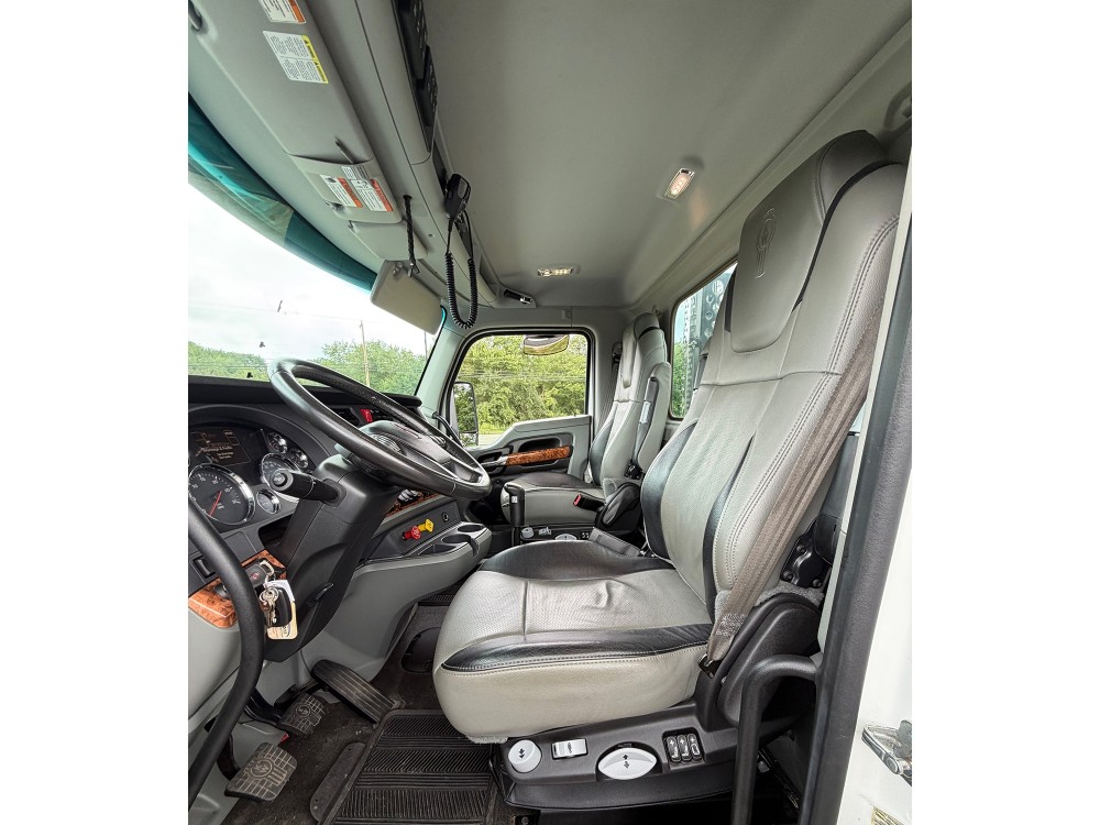 2020 Kenworth T880 50 Ton Wrecker (Key# 5297) 12
